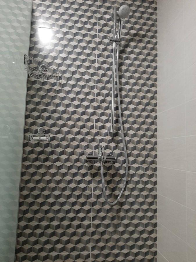 Appartement Апаратамент Deluxe1 à St Constantin et Helena Extérieur photo